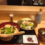 Yakitori Karin - サラダのドレッシングが美味しい