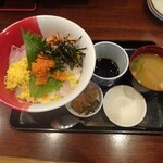 炉端かば - 漁師の海鮮丼