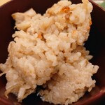 うどんとおむすび 紬 - かやくご飯