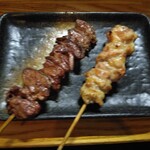 炭火焼鳥中村屋 - はつ、せせり