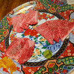 大衆肉酒場 こだわり米 匠 - おおいた和牛3種食べ比べ 869円