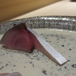 鮨 多門 - 3日間ねかしながら鮮度抜群の〆鯖。これも玄界灘の物です。