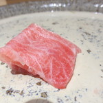 鮨 多門 - マグロはアイルランドの冷凍物。でも刺しがきれいです。