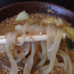 中華そば　中村屋 - 平べったいですね