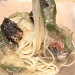 NEWLIGHT - 和歌山県 熊野鮎のコンフィと生じゅんさいの冷製カッペリーニ