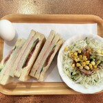 カフェ＆レストラン談話室 ニュートーキョー - 焼きサンドウィッチ+サラダ+ゆで玉子