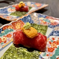 焼肉かなう - 肉寿司（手巻き）和牛雲丹！