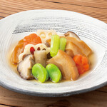 Simmered dish gluten and seasonal vegetables