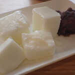 トーコーキッチン - 手作り牛乳もち 1個　50円