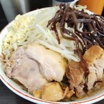 ラーメン二郎 - ラーメン　呪文は野菜 ニンニク アレ