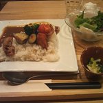 おぼんdeごはん - ゴロゴロ温野菜のカレー（\980）