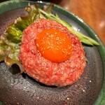 焼肉 静龍苑 - ユッケは必ず頼むべき味とコスパ