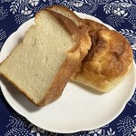ロジウラベーカリー - 食パンとフォカッチャ