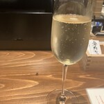 Sousaku Teppan Konamono Ushishi - スパークリングワイン
