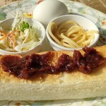 カフェドフルール - 小倉トースト