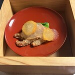 Oryori Kifune - 前菜
      　菜花と赤貝の金柑ジュレ