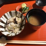 Oryori Kifune - 鰤ご飯、味噌汁、香物