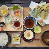 季節の魚と釜飯 魚信 - 