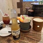 サンパチキッチン 小倉店 - 左端が 押すと危険なベルです(*´艸`)