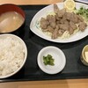 Kouraku - 豚のトントロ塩焼き。ビールに合いそう