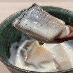 すし宮川 - 蝦夷鮑肝ソース