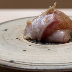 すし宮川 - 赤むつ、軽く醤油漬け