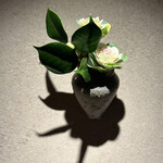 すし宮川 - 生花