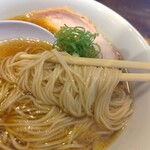 中華そば しば田 - ストレート細麺