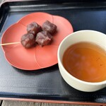 Shimizutei - あんころ餅、棒茶付き　