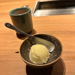 Susukino Yakiniku Kiraku - 「アイスクリーム（極みコース⑩）」（2024.5/21）