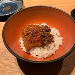 すすきの焼肉きらく - 「〆のお食事／鰻の蒲焼と牛しぐれのご飯（極みコース⑨）」（2024.5/21）