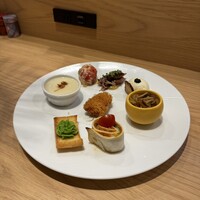 炭火とワインと純米酒 King Momo - 