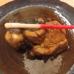 すし江戸 - 本マグロ煮つけ