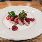 La Stalla - イタリアンチェリーに松の実と生姜