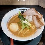 Tonkotsu Chuukasoba Gantare - 