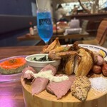 Wine restaurant The Attachment 池袋店 - 