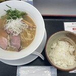 ラムそば専門店 一誠 - 