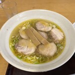 中華そば 弥太郎 - 塩チャーシュー麺