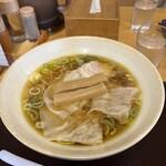 中華そば 弥太郎 - 醤油ワンタン麺