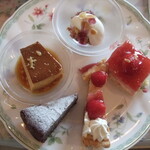 オリーブ キッチン - ケーキ