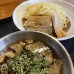 実咲庵 - 油かすつけ麺