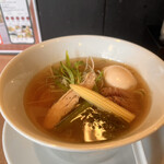 だしが命の塩らーめん ぎょぎょぎょ - 出汁が命の塩ラーメン