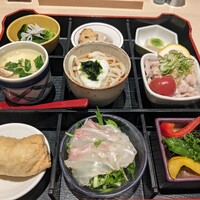 創作料理 FANCL令和本膳 - 季節色弁当