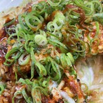 Okonomiyaki Micchan Souhonten - REDソースや七味を足して味変