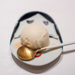 和 のぎ - マルガーのジェラート 酒粕のアイス