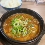 Echigo Tsukemen Ishin - 肉増し分かりづらいですがグツグツのスープ