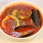 イタリアンダイニング ディレット - 魚介のトマトスープ