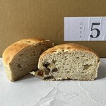 人舟 - 紅茶酵母パン　断面