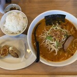 ゴリララーメン - 料理写真: