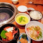 焼肉・鉄板焼 中津留 - 